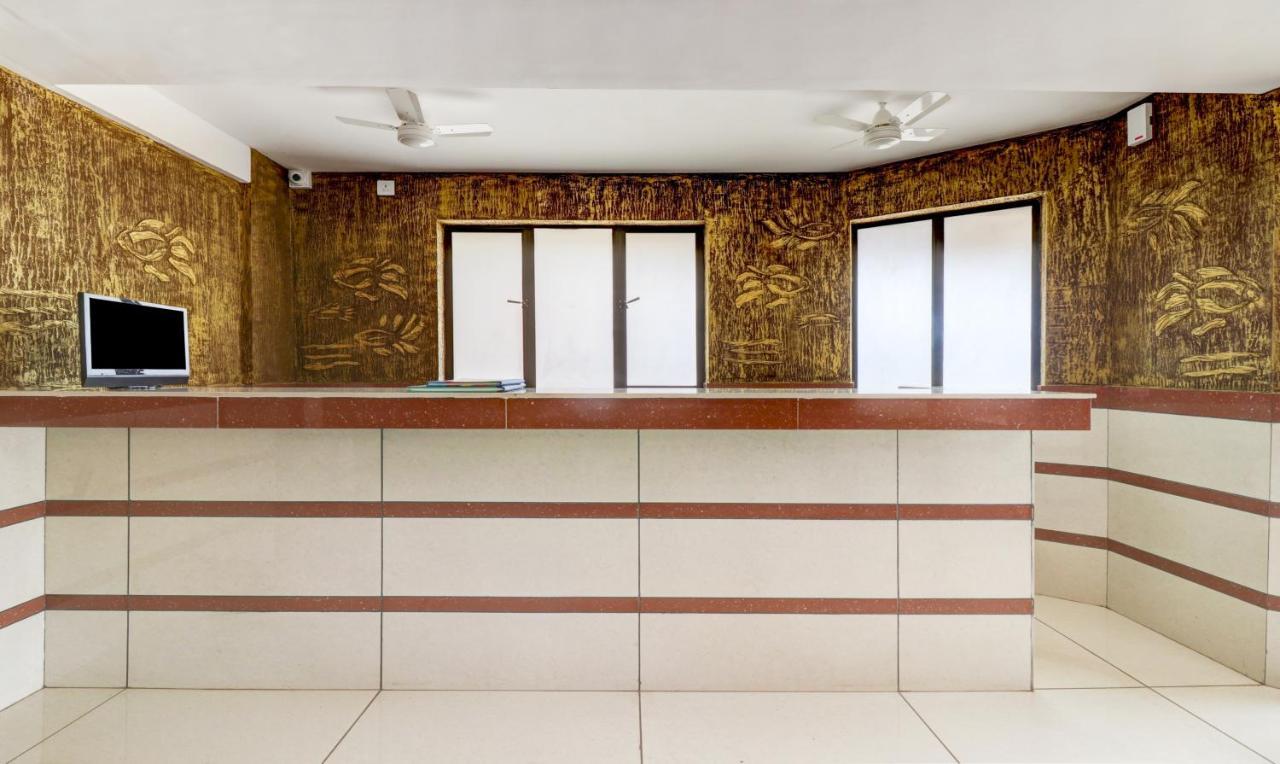 Hôtel Tri-Star Presidency Cochin à Kochi Extérieur photo